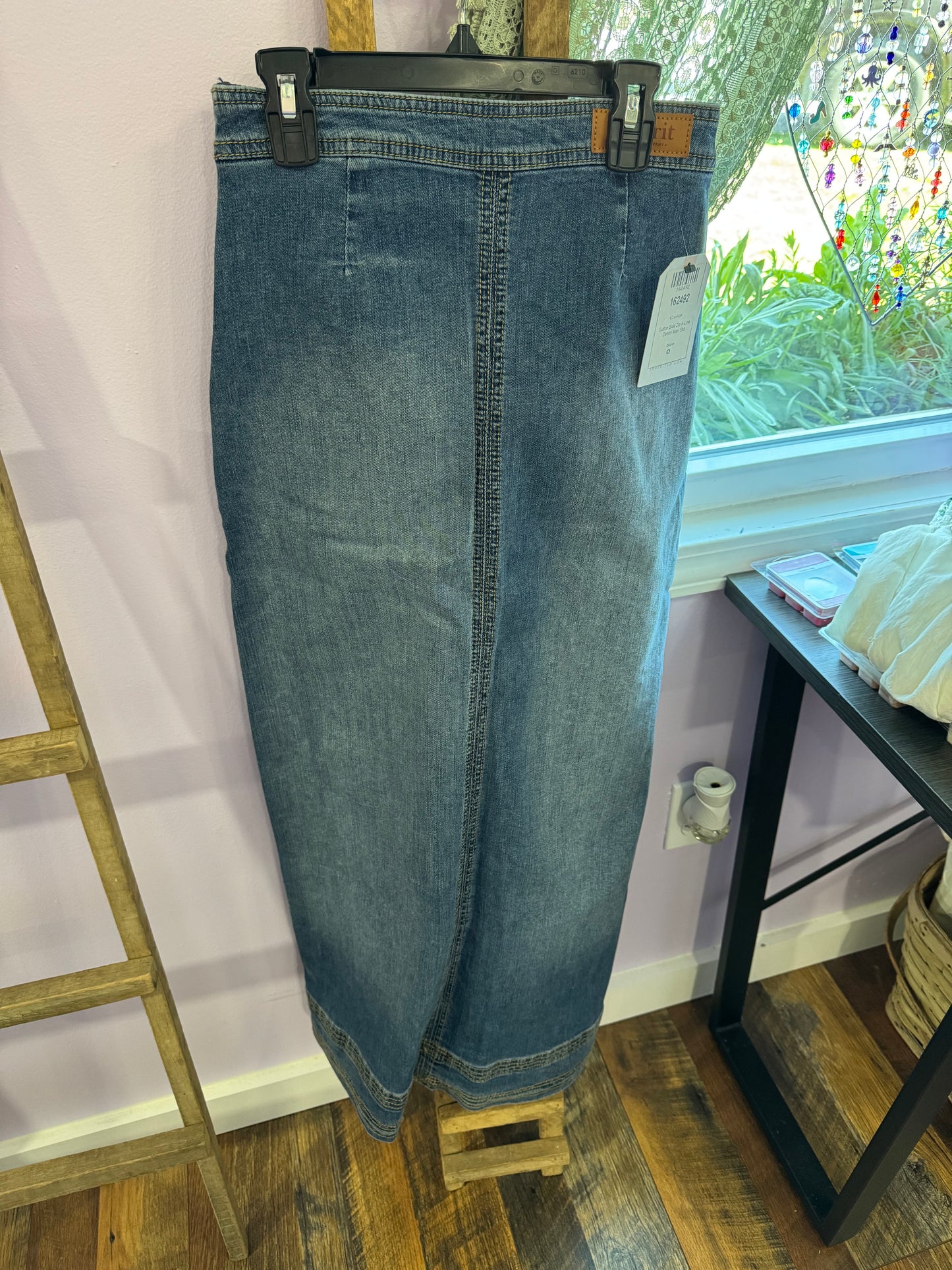 “Sutton” Side Zip A Line Denim Skirt - 0