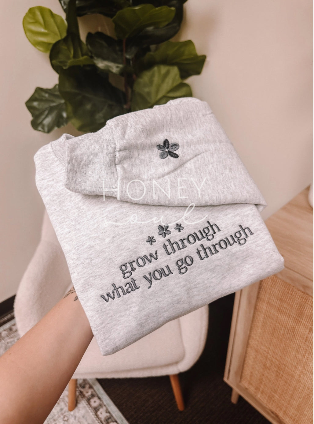 Grow Through What You Go Through Crewneck - Ash Grey