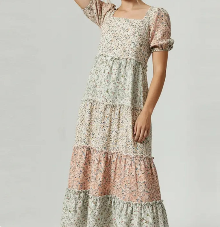 Plus Size Square Neck Floral Tiered Midi Dress