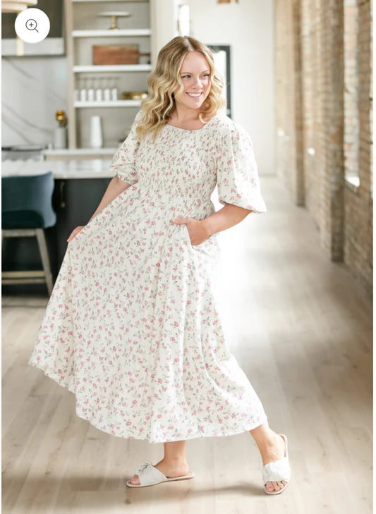 “Kayleen” Pink Floral Maxi Dress